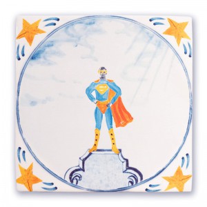 Azulejo Héroe con capa