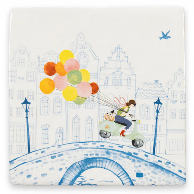 AZULEJO TAKING A STROLL