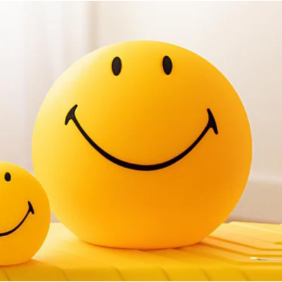 LÁMPARA SONRIENTE M